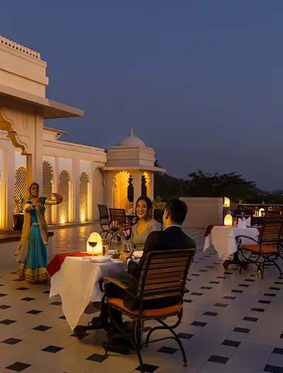 Aravalli Terrace Dinning At The Trident Udaipur Hotels .